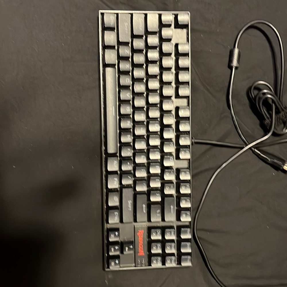 Rgb gaming keyboard (yes the lights still work)